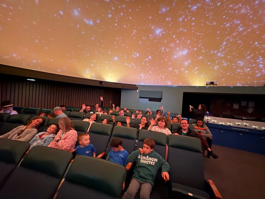 Gan Students visit the De Anza Planetarium