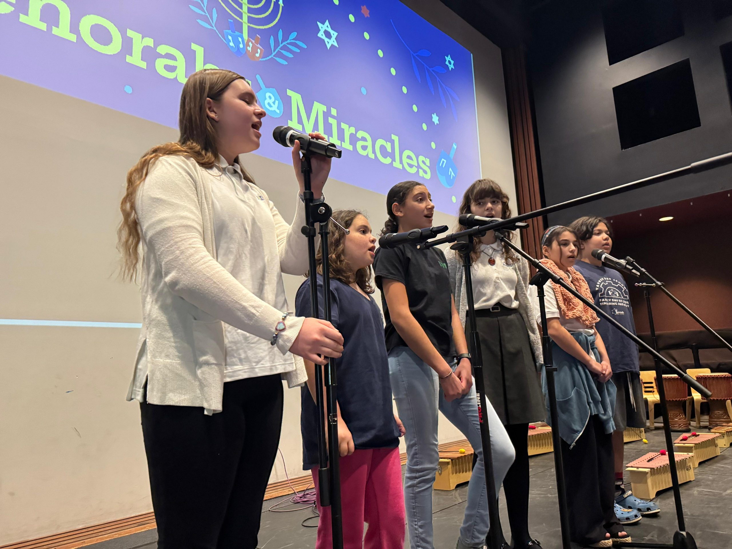 8102e3f4-4ccf-471c-bf7f-b06471ff70fa