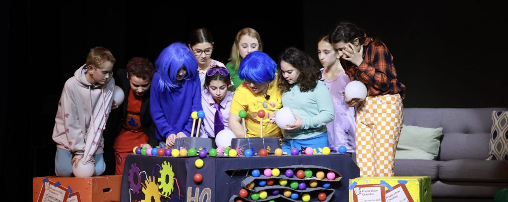 Spotlight on the Arts: Me, Myself, and Shira